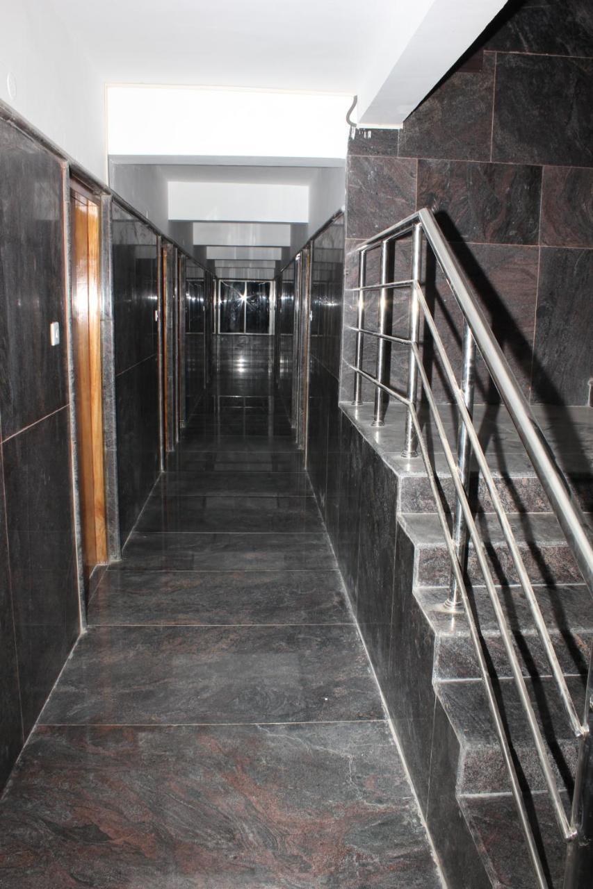 فندق Tiruvannāmalaiفي  Sdd Residency المظهر الخارجي الصورة